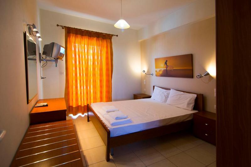Vakis Apartments Zaharo Dış mekan fotoğraf