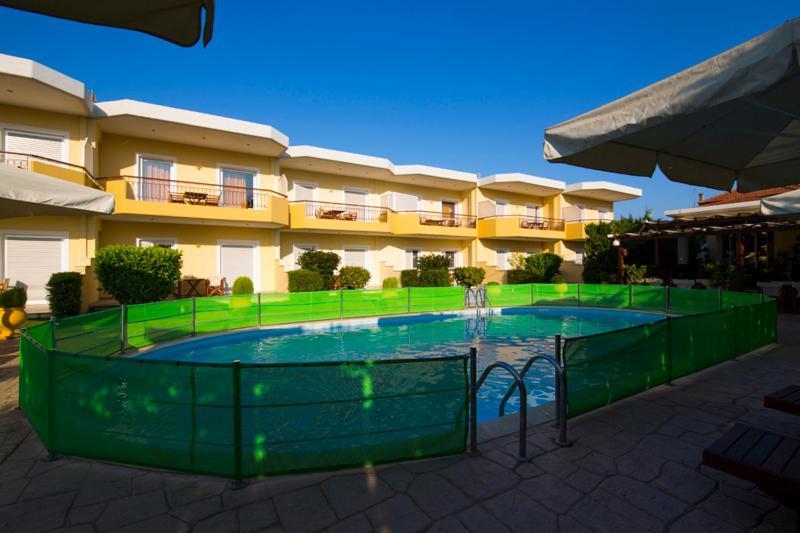 Vakis Apartments Zaharo Dış mekan fotoğraf