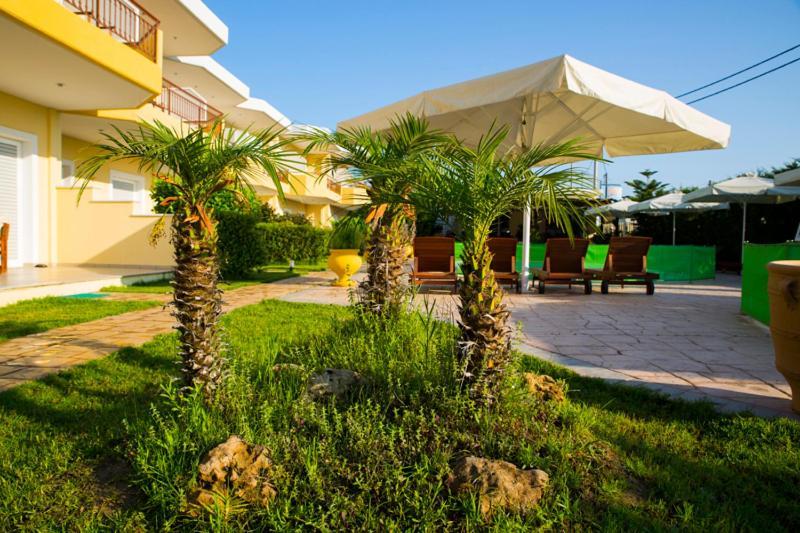 Vakis Apartments Zaharo Dış mekan fotoğraf